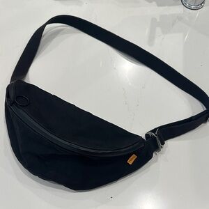 Black Crossbody Bag Trakke